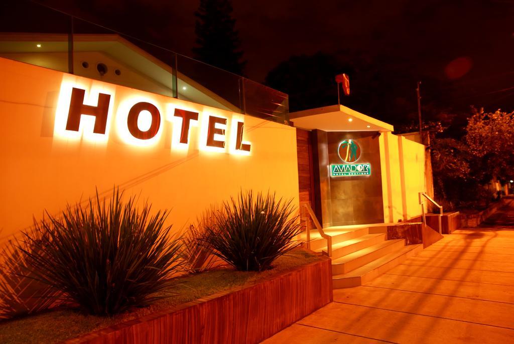Aviador Hotel Boutique Santa Cruz de La Sierra Exterior foto
